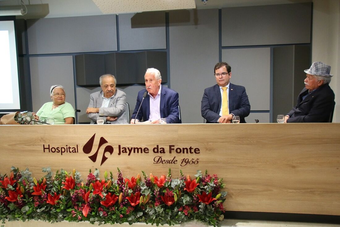 Evento de inauguração do auditório do Jayme da Fonte