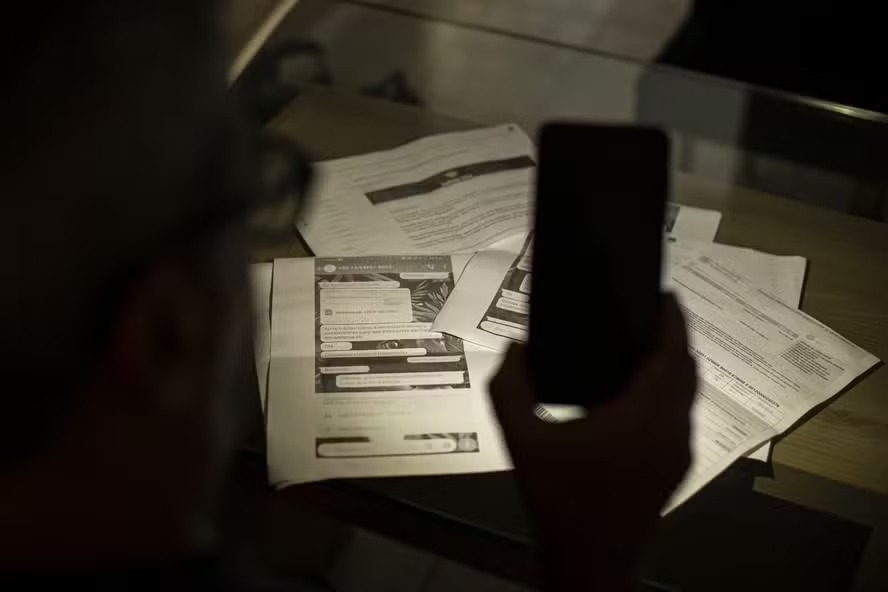 Organizações criminosas lucraram R$ 186 bilhões em um ano com crimes virtuais e furtos de celulares 