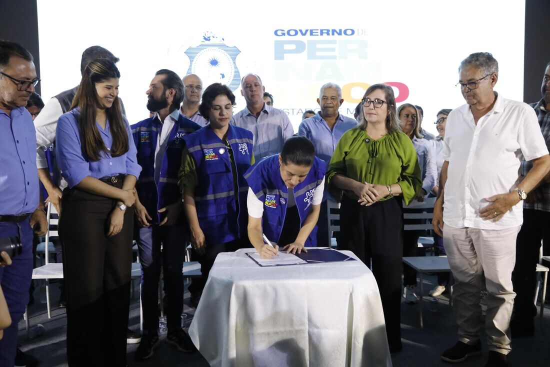 Raquel em agenda na Mata Norte do estado