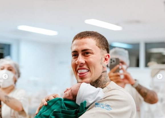 MC Daniel e seu filho Rás