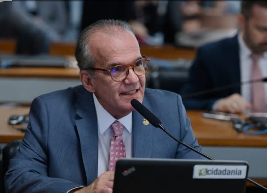 Senador Fernando Dueire