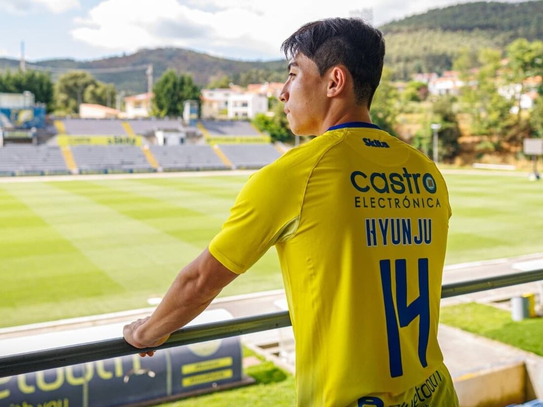 Lee Hyunju, meia de 22 anos, chega do Bayern de Munique para o Arouca, de Portugal