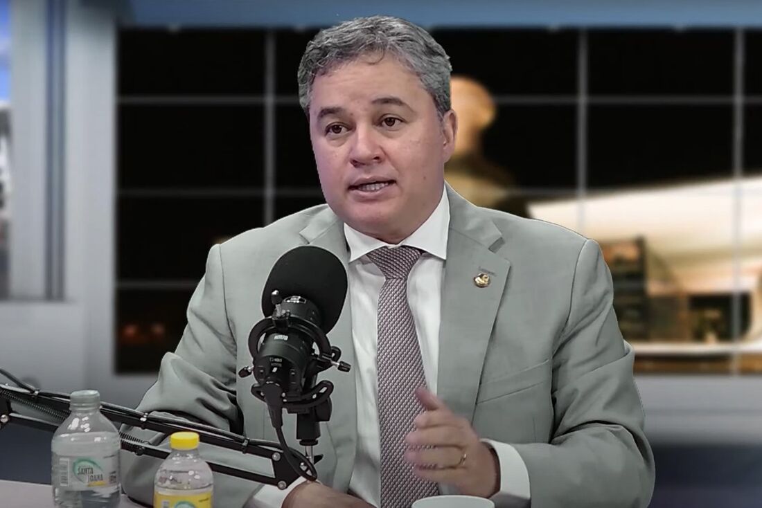 Senador Efraim Filho (União Brasil)