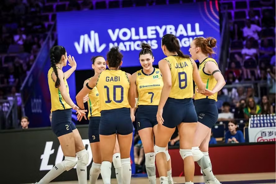Brasil nas quartas-de-final da VNL de 2025: vitória contra a Alemanha