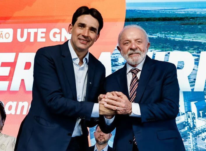 Silvio Costa Filho com o presidente Lula