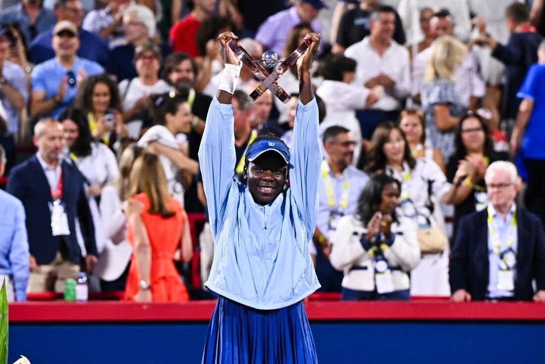 Victoria Mboko é campeã do WTA 1000 de Montreal