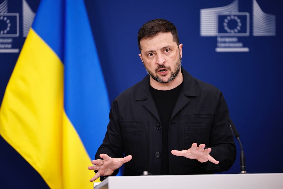 O presidente ucraniano, Volodimir Zelensky, tem reunião com EUA e países europeus na segunda (18)