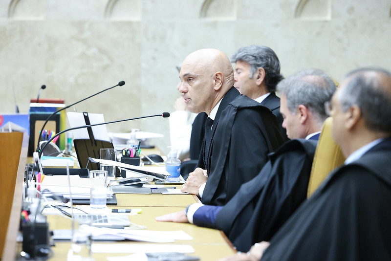Moraes diz que 'organização criminosa miliciana' tenta "coagir" STF: "Acham que somos da laia deles"