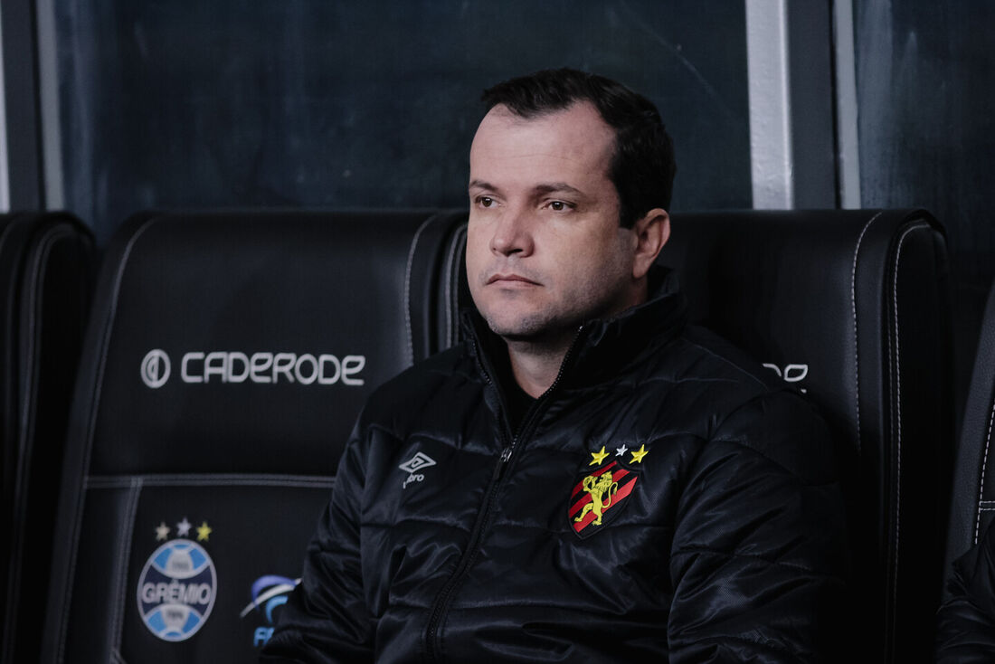 Daniel Paulista, técnico do Sport, durante a vitória contra o Grêmio