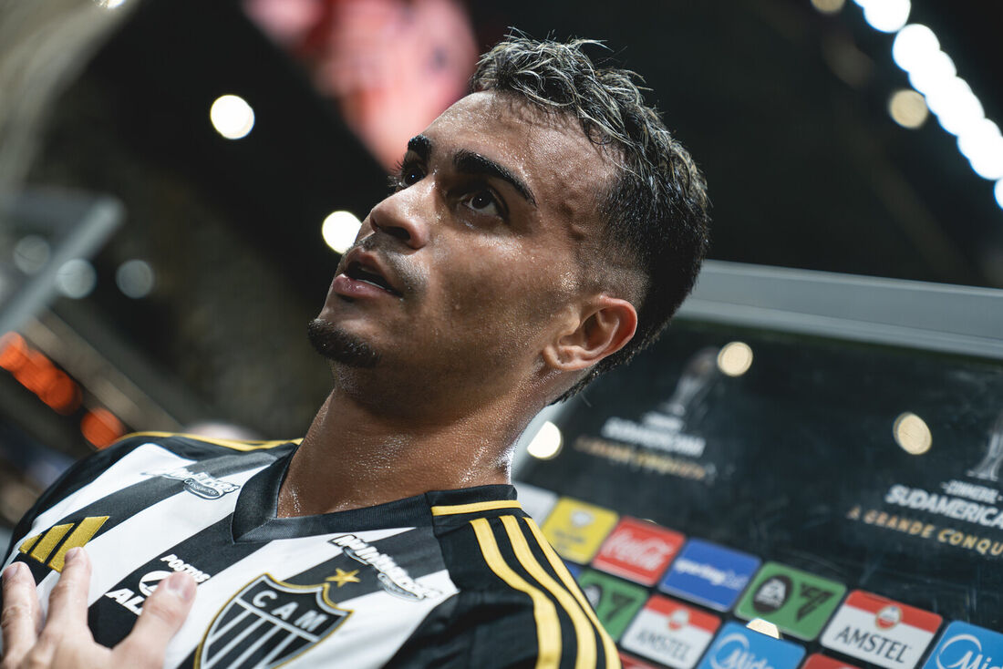 Reinier fez a sua estreia no Atlético-MG com uma assistência para o gol da virada na partida contra o Godoy Cruz