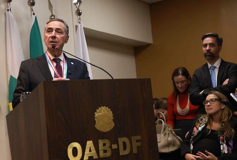 Capítulo sobre digitalização na reforma administrativa é revolucionário, afirma Barroso