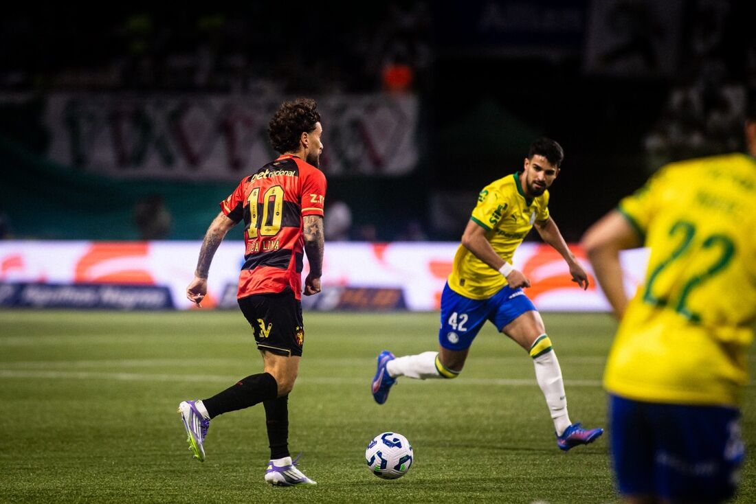 Lucas Lima, meia do Sport