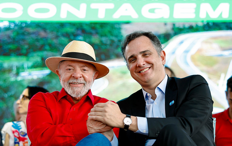 Acho ele hoje a figura mais importante do estado de Minas  disse Lula durante entrevista