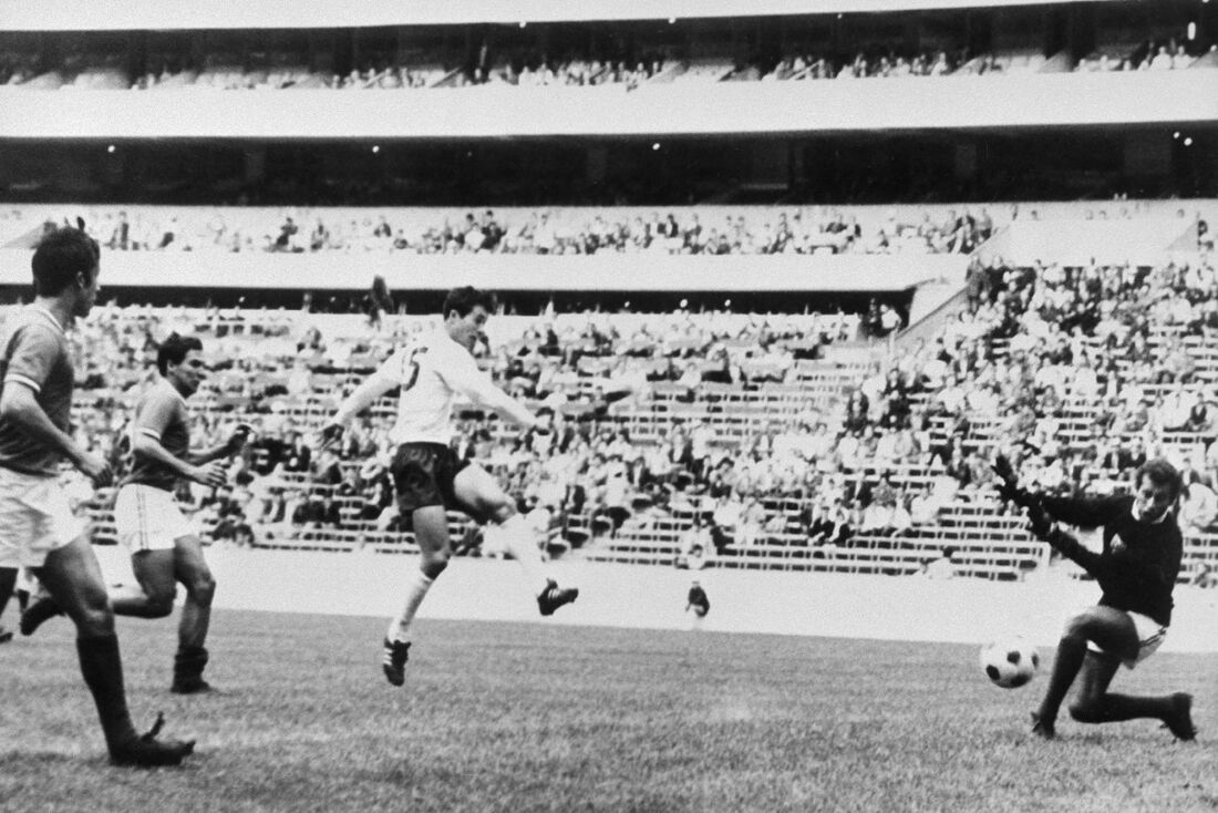 Kamamoto foi artilheiro nos jogos olímpicos da Cidade do México, em 1968