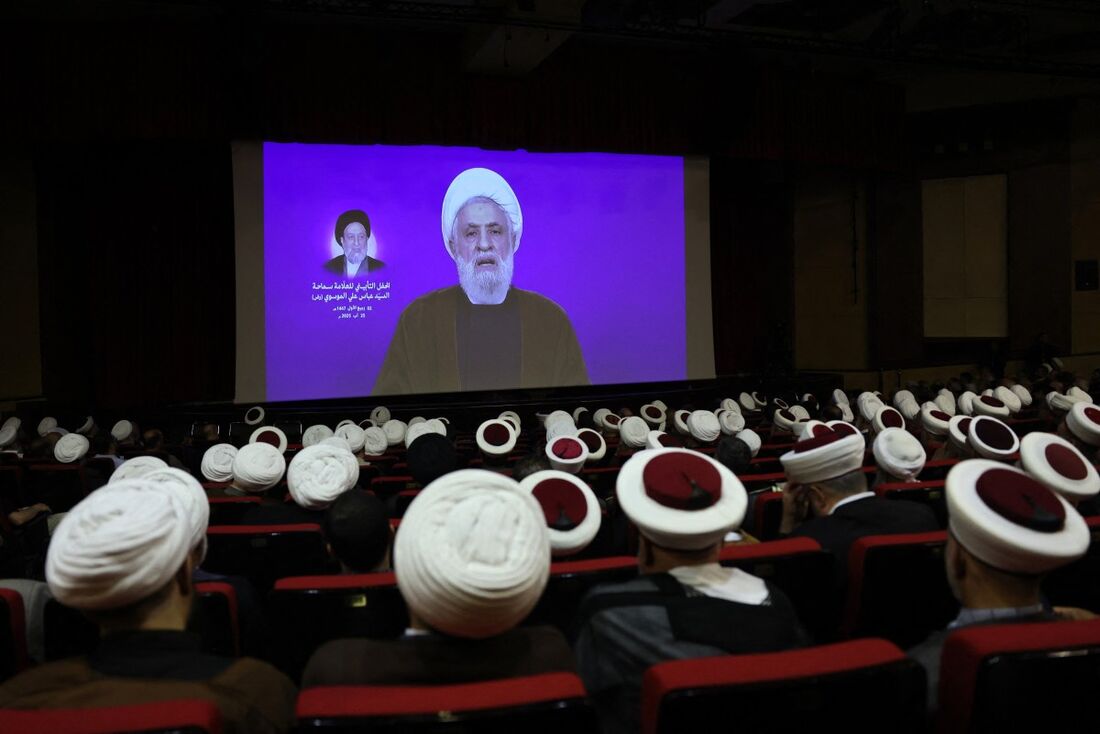 Líder do Hezbollah, Naim Qasem, em pronunciamento