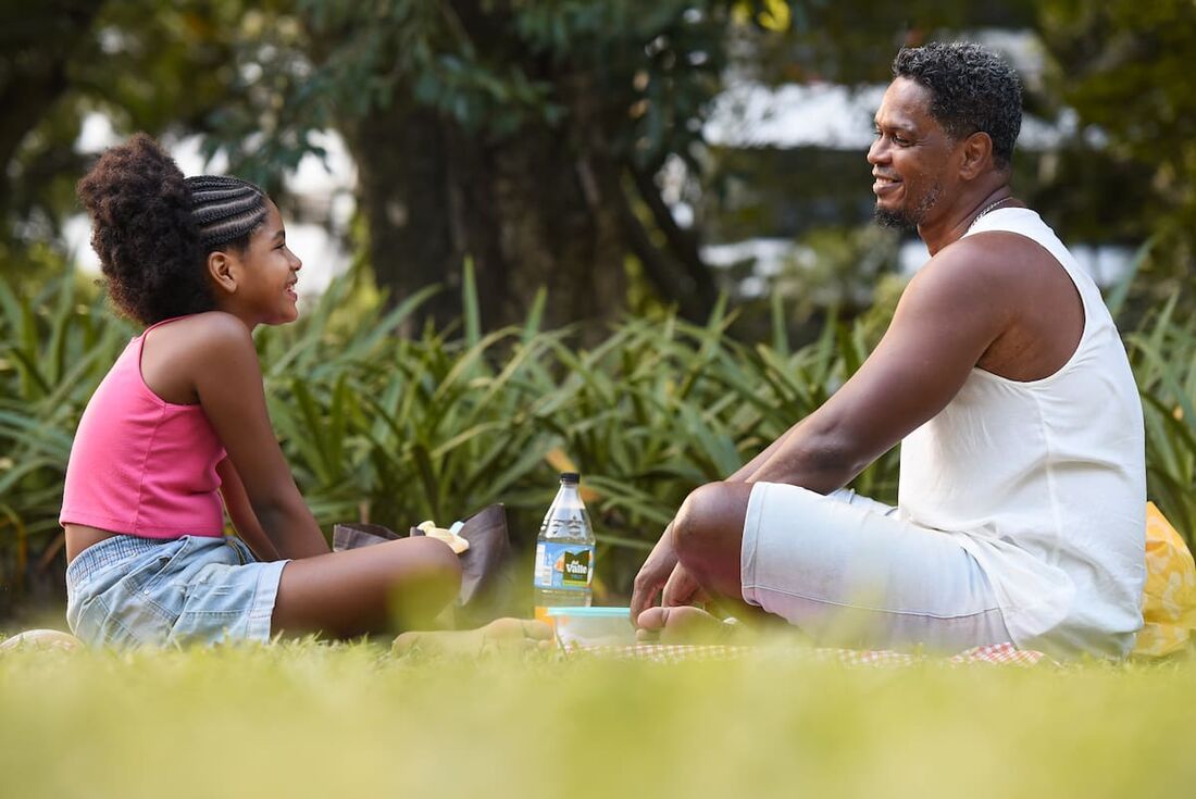 Paternidade com Afeto: mostra transforma o cuidado pelos pais em pauta pública no Recife