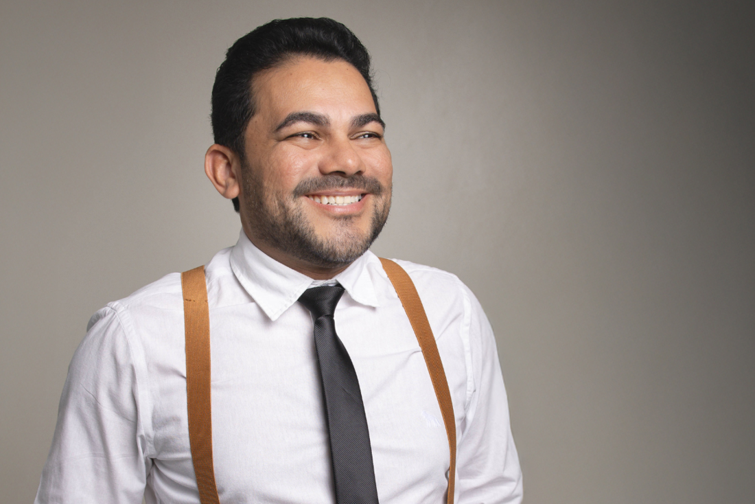 Francisco Neto Pereira Pinto é professor, escritor e psicanalista