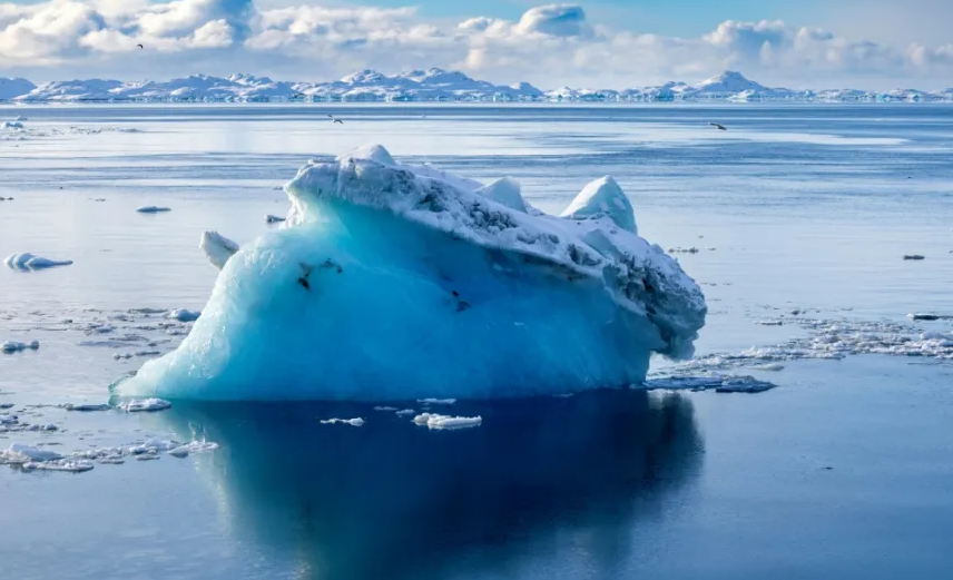 Cientistas alertam sobre os riscos que a mudança climática causada por humanos representa para a Antártida e sobre suas consequências potencialmente catastróficas para o futuro, como o aumento do nível do mar causado pelo degelo