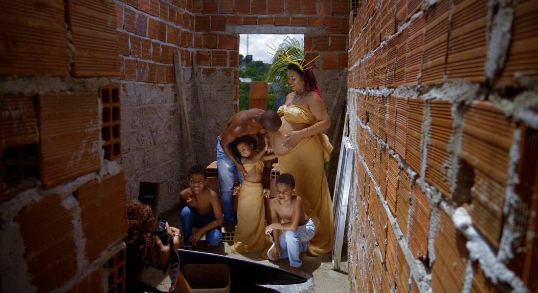 "Tijolo por Tijolo" mostra luta de moradora do Ibura por moradia