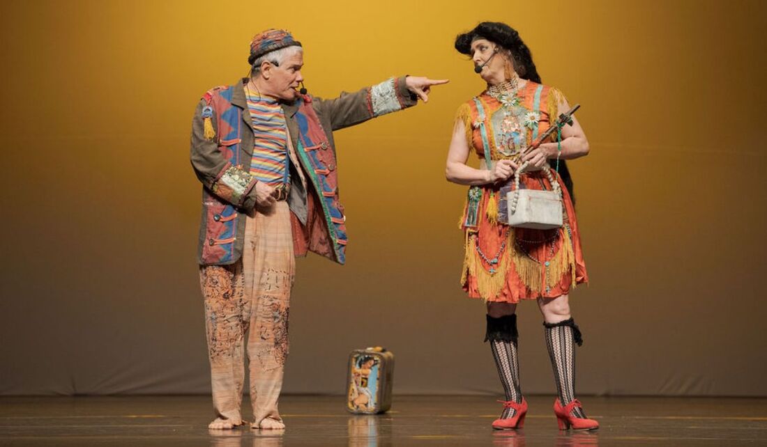 Antonio Nóbrega e Rosane Almeida apresentam "Mestiço Florilégio" pela primeira vez no Recife