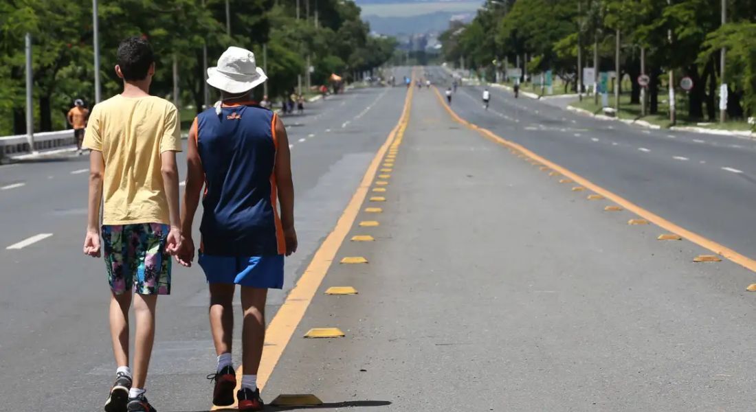 Tempo ao ar livre ajuda a prevenir casos de miopia