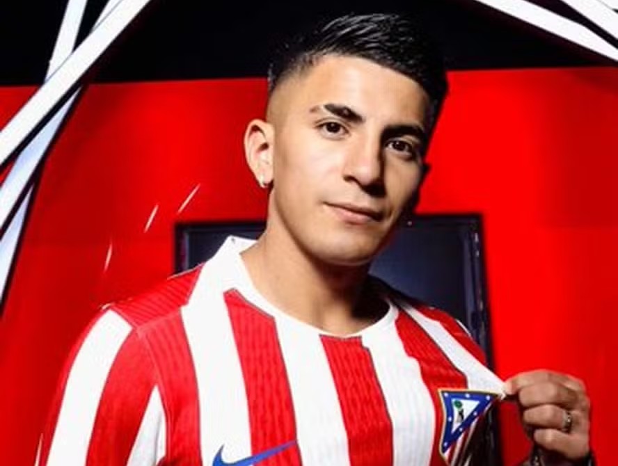 Almada se destacou em estreia 