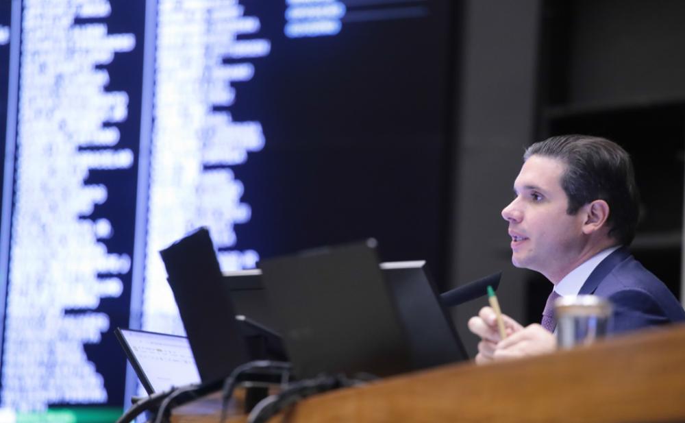Hugo Motta indica condenado por desvio de dinheiro público para Codevasf na PB