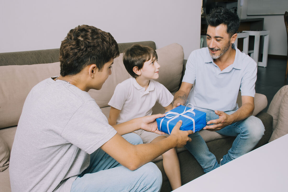 Presentear com um smartphone no Dia dos Pais pode ampliar a comemoração na data especial