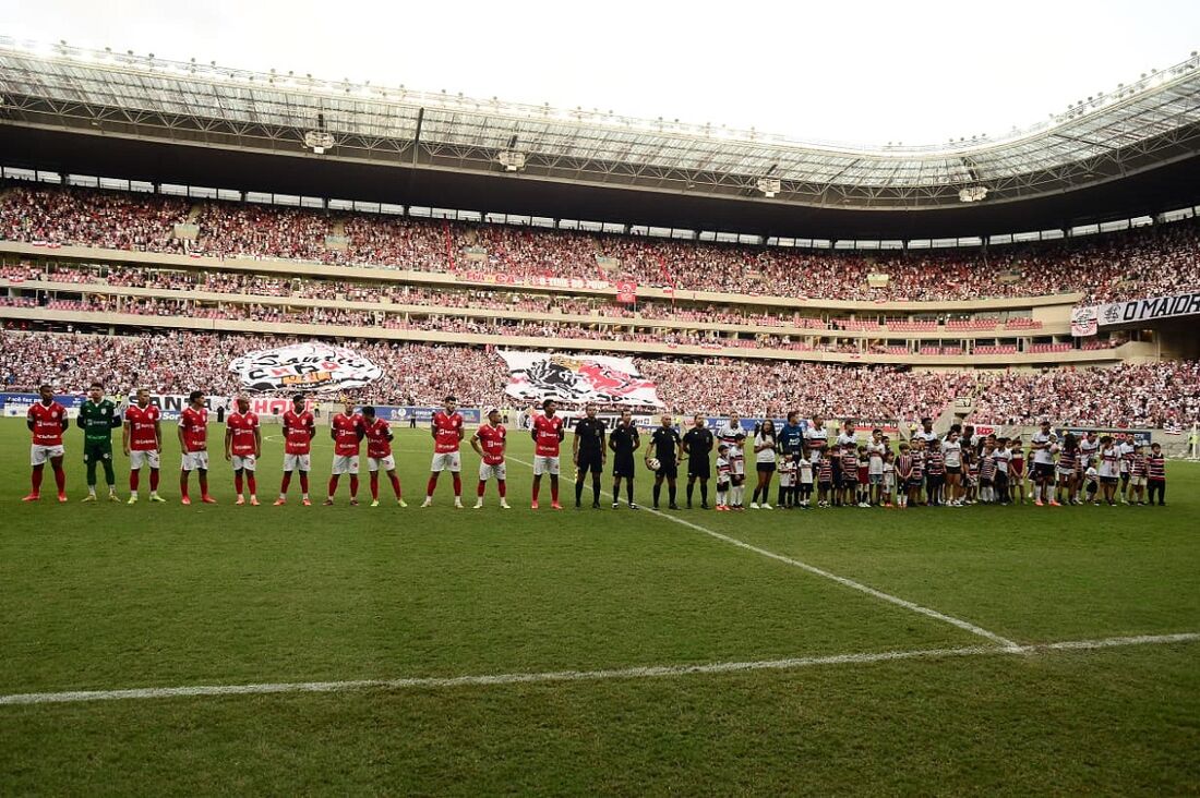 Santa Cruz joga mais uma vez na Arena de Pernambuco pela Série D