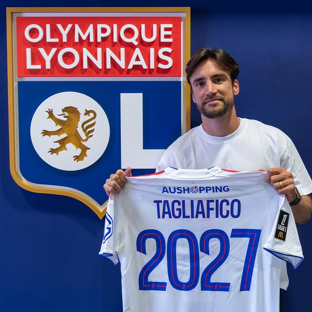 Tagliafico renovou até 2027 com o time francês