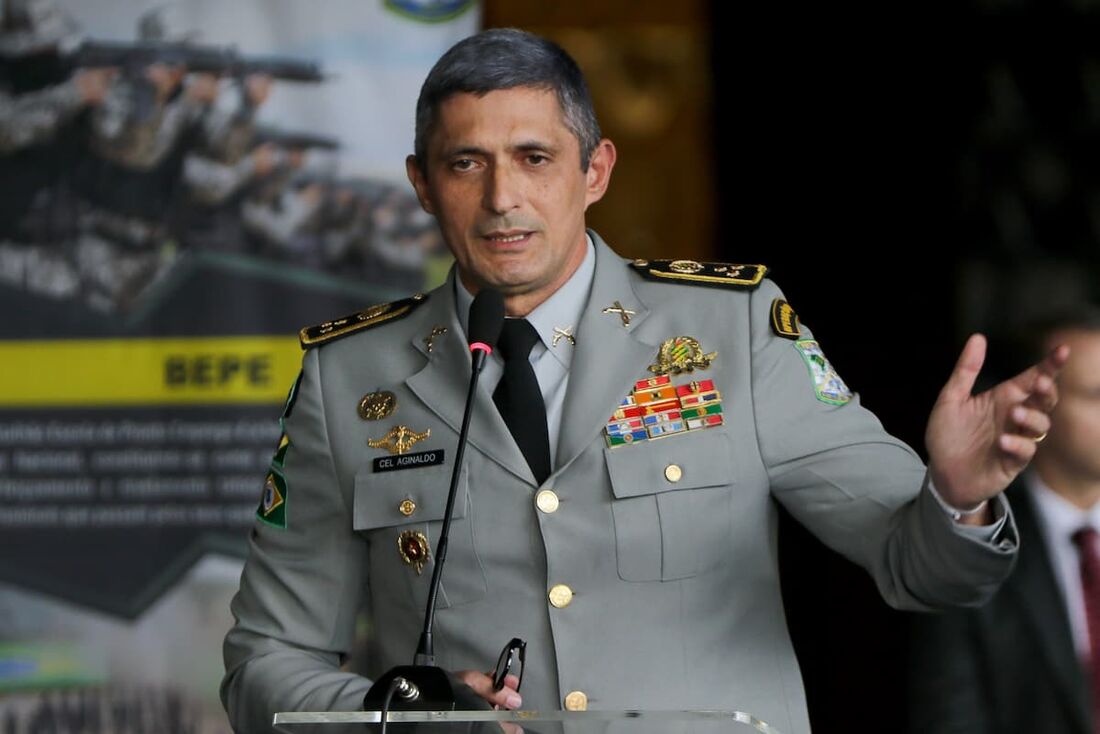 O marido da deputada federal Carla Zambelli (PL-SP), coronel Antônio Aginaldo de Oliveira.