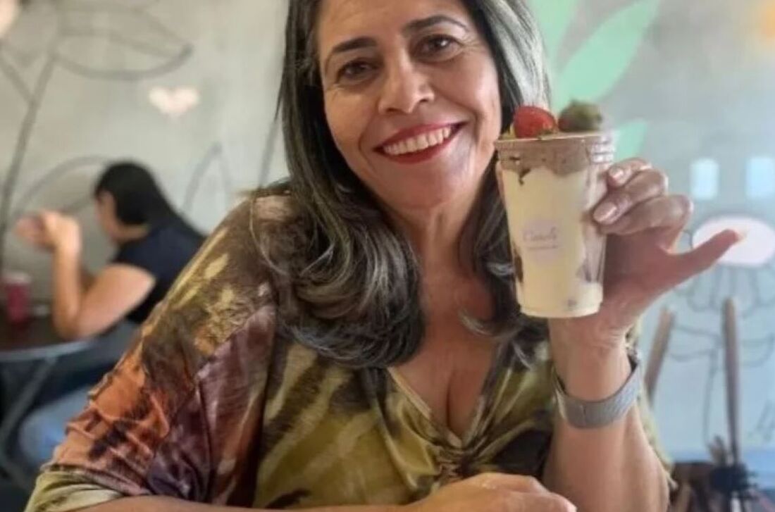 Rosana Maciel Gomes foi condenada pelo Supremo a 13 anos e seis meses de prisão e respondia às acusações em liberdade, com uso de tornozeleira eletrônica