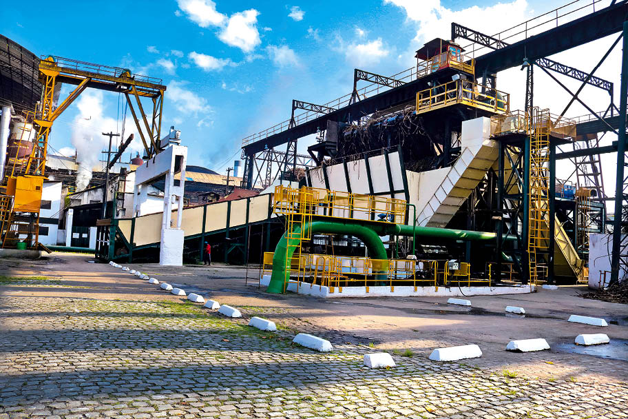 Fundada em 1895, a empresa carrega uma trajetória marcada pela tradição e inovação