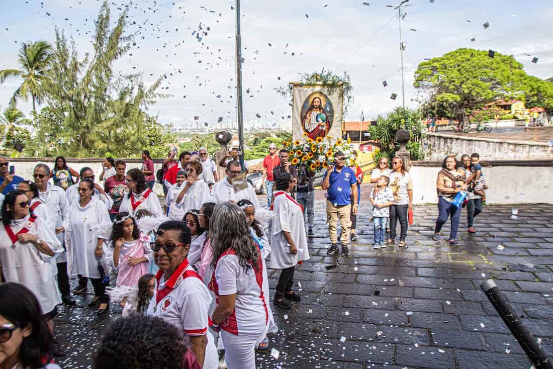 Olinda inicia festa do Padroeiro Santíssimo Salvador, celebrado na quarta-feira (6)
