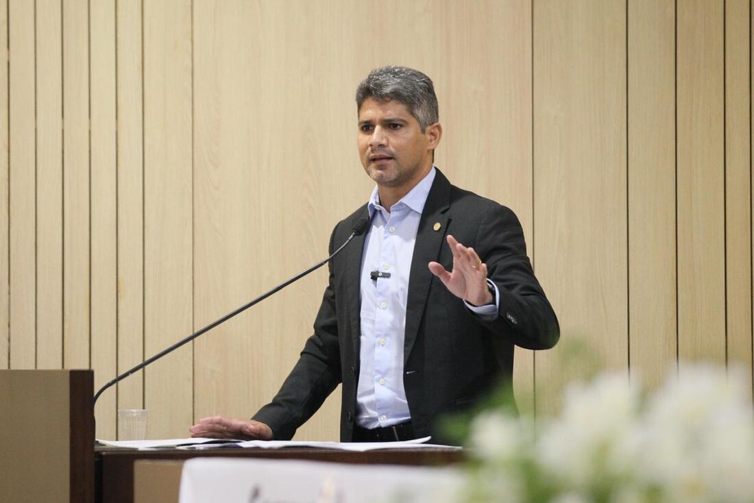 Deputado estadual Renato Antunes