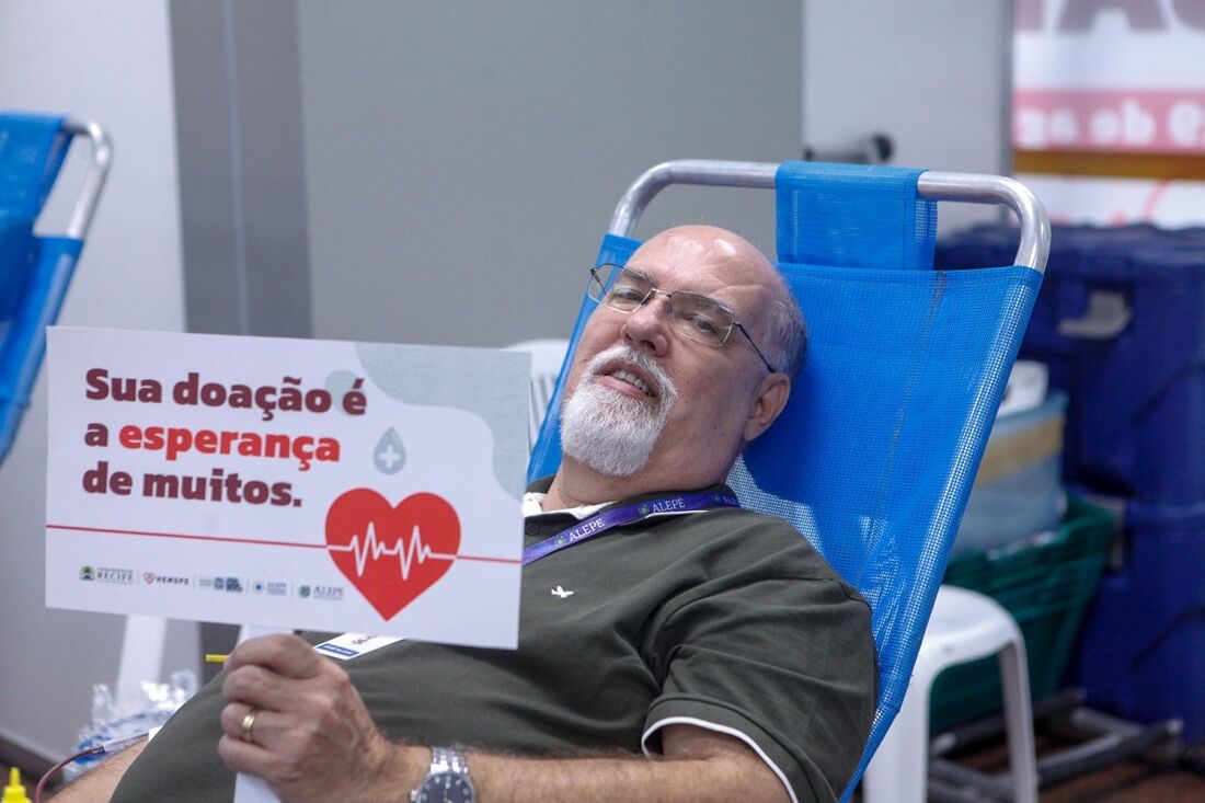 "Doar para Salvar", campanha da Alepe e Hemope 