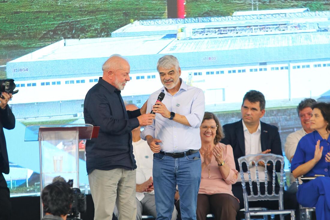 Lula destaca papel de Humberto Costa na construção da fábrica de hemoderivados
