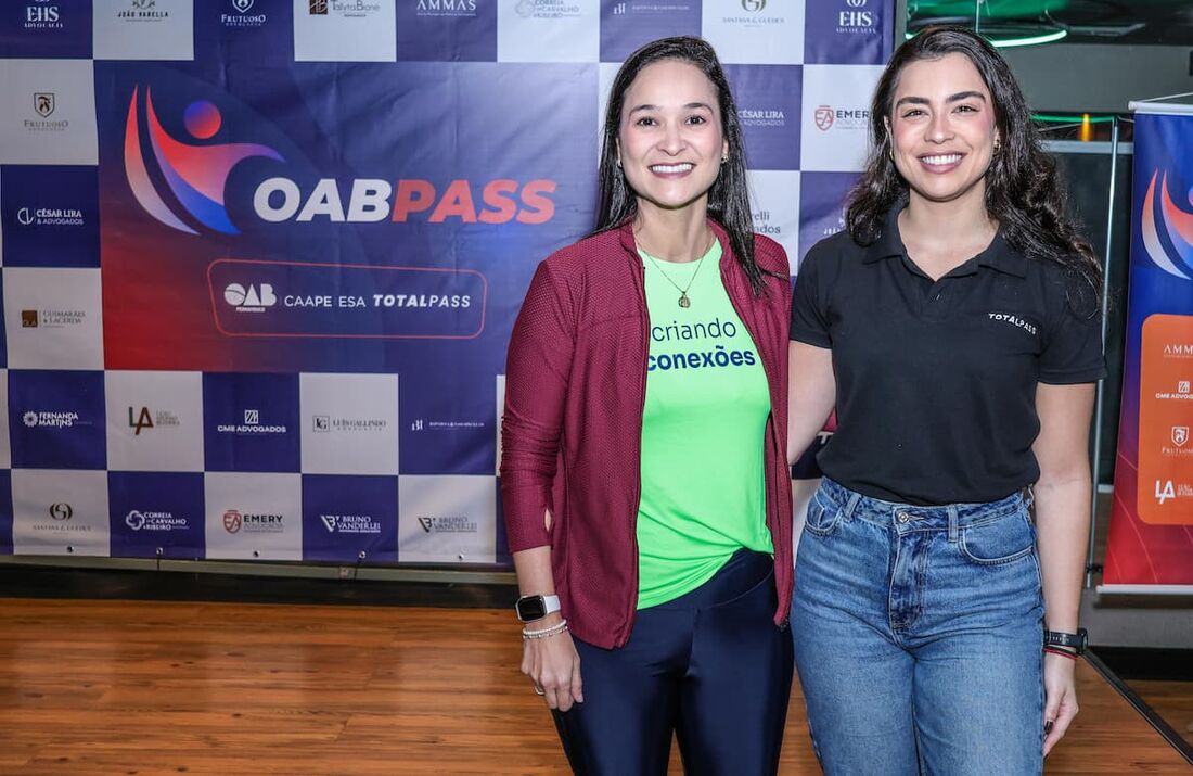 Ingrid Zanella, presidente da OAB-PE, e Paula Lunelli, gerente de relacionamento da Totalpass, anunciaram a parceria em encontro