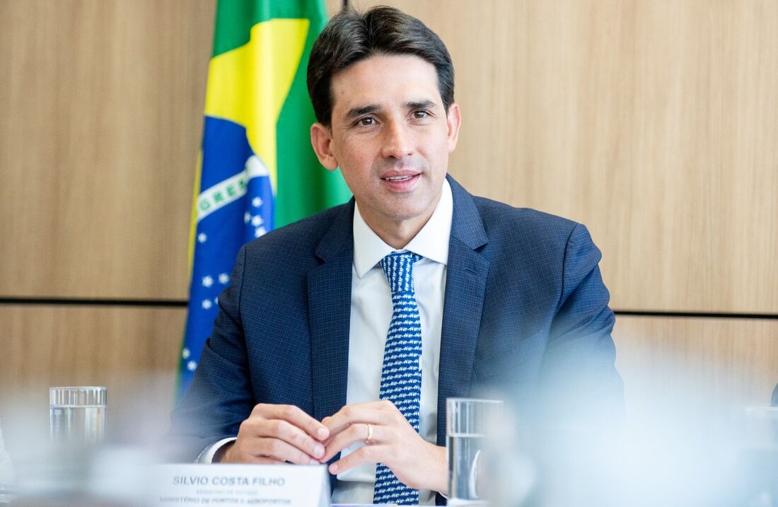 Ministro Silvio Costa Filho