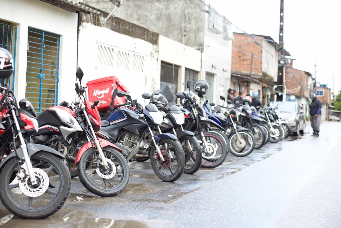 Motoqueiros se concentram no Campo do Coque para dar início ao protesto