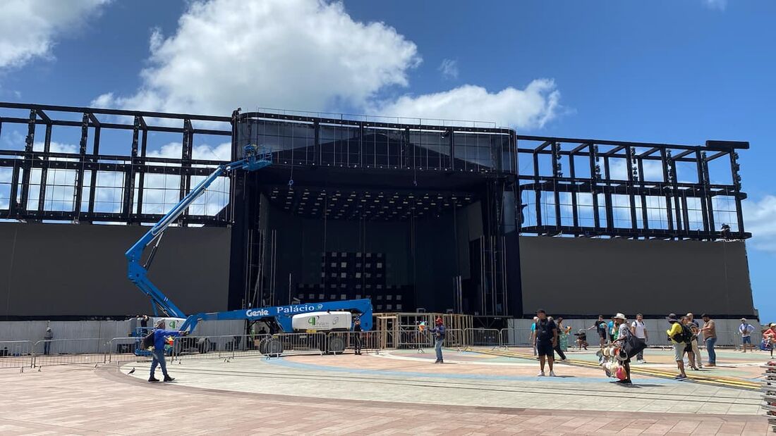Estrutura começou a ser montada no dia 13