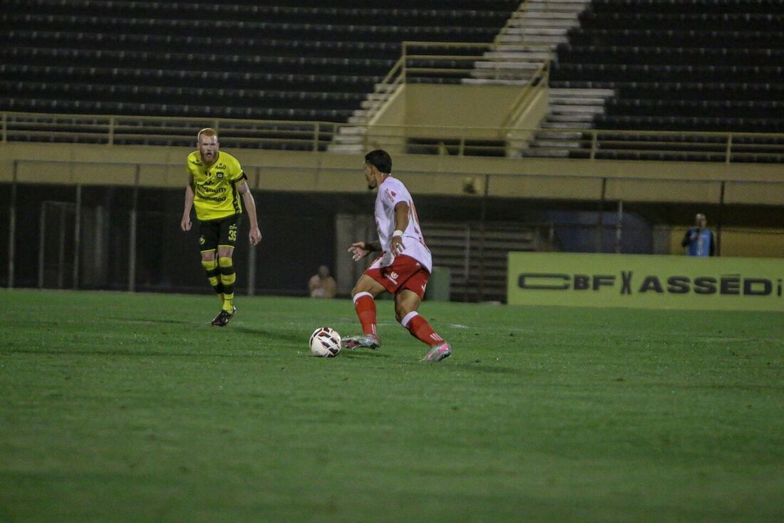 Náutico arrancou um empate fora de casa, na penúltima rodada da fase classificatória da Série C