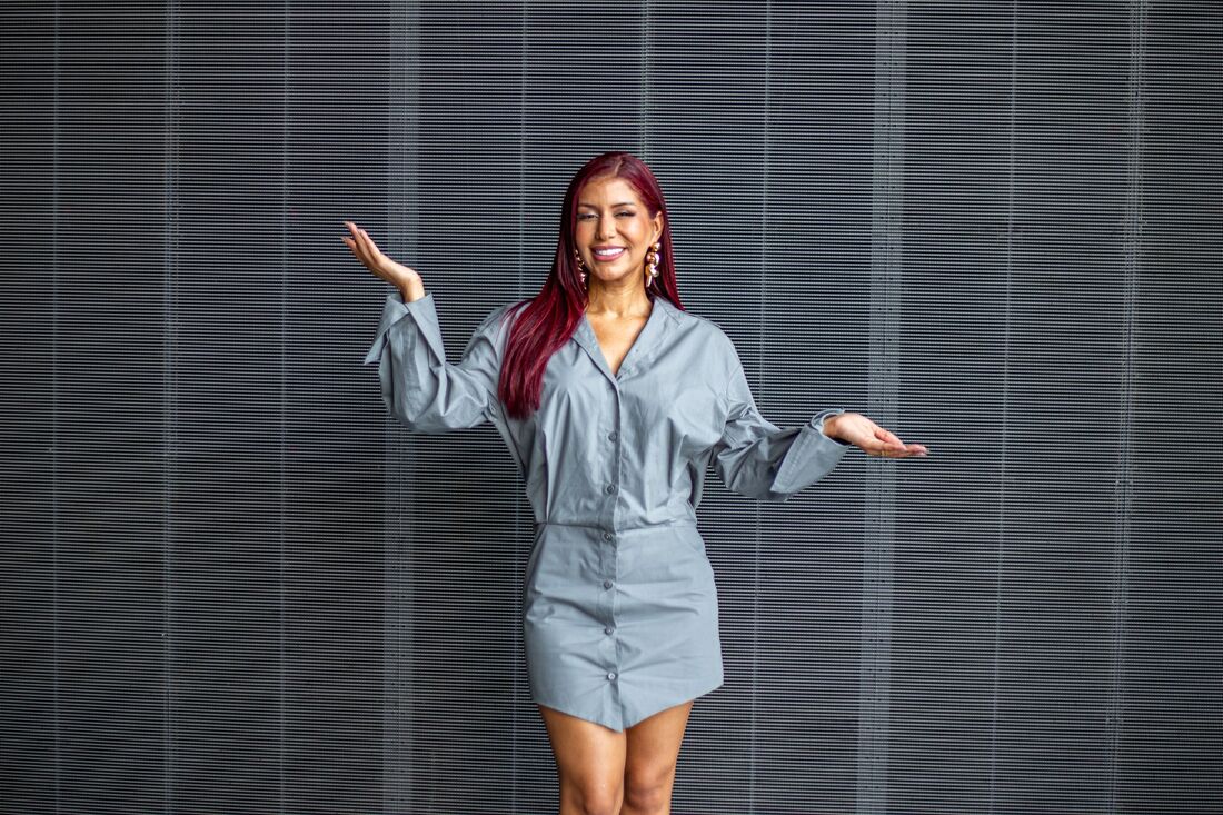 Cantora Priscila Senna comemora 15 anos de carreira com show no Marco Zero