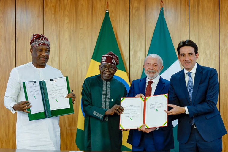 Lula recebe presidente nigeriano em visita a Brasília