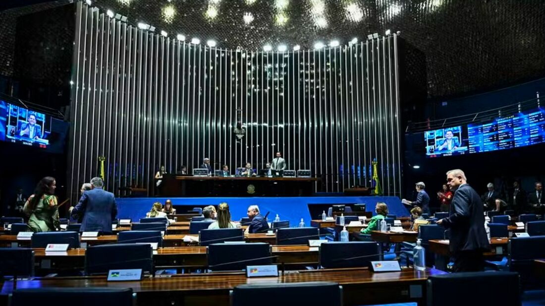 Plenário do Senado - debate sobre o projeto ganhou destaque nacional após a repercussão do vídeo do influenciador Felca
