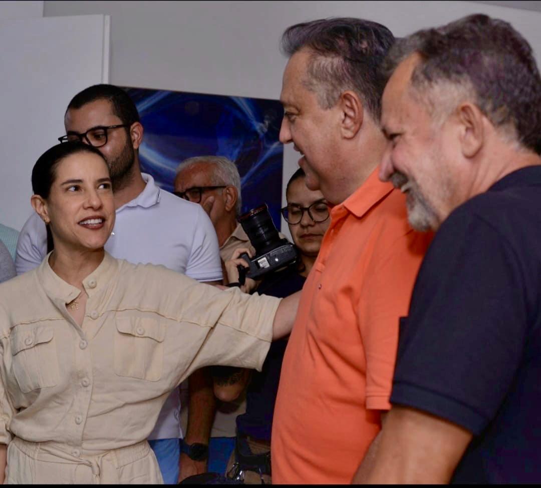 Raquel Lyra com presidente estadual do Avante Sebastião Oliveira