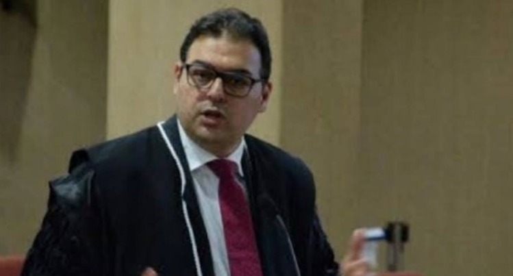 Marcelo Pogliese substitui Pietro Mendes, que assumiu diretoria na ANP