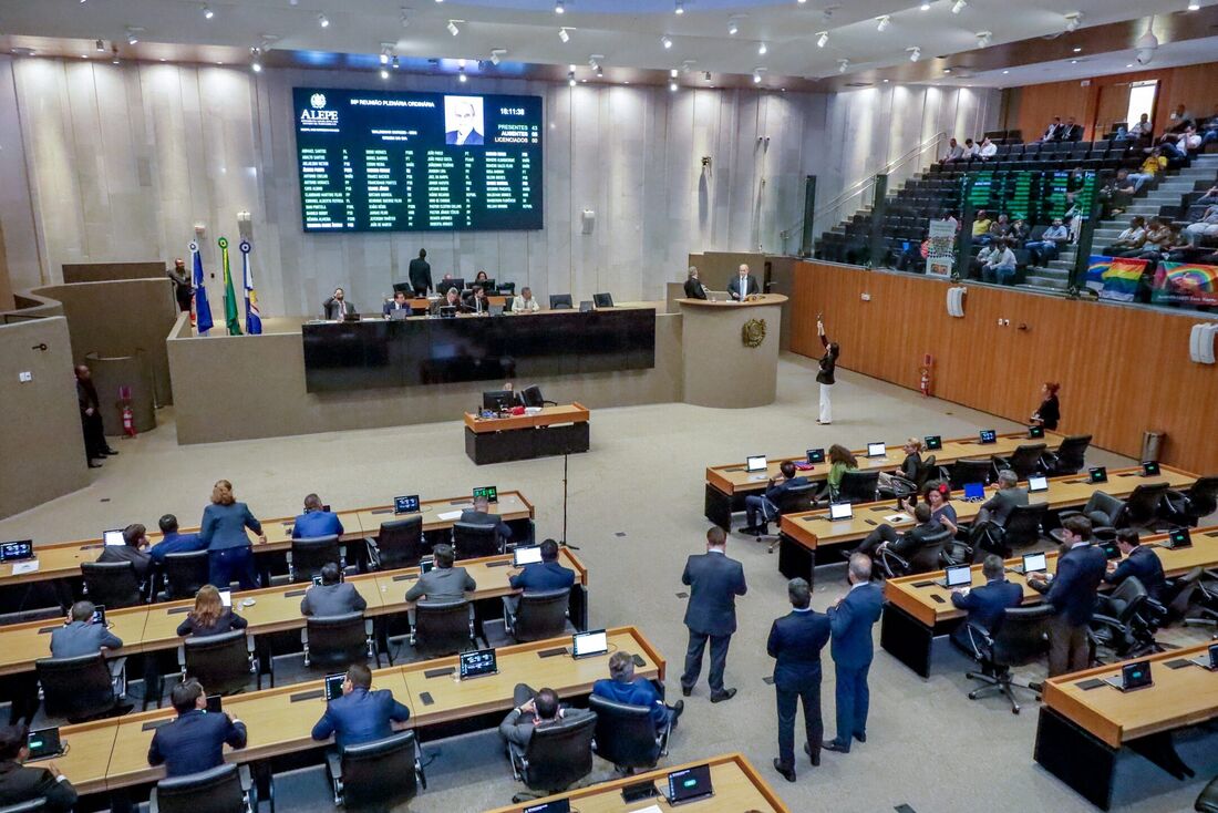 Alepe deve avaliar autorização de empréstimo em segunda discussão na sessão plenária desta quarta-feira (10)