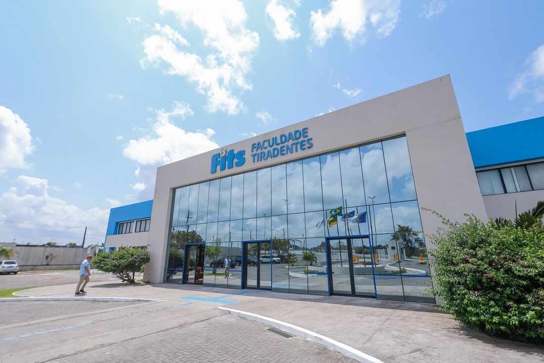 A Faculdade Tiradentes também atua em parceria com a gestão pública em ações nas comunidades