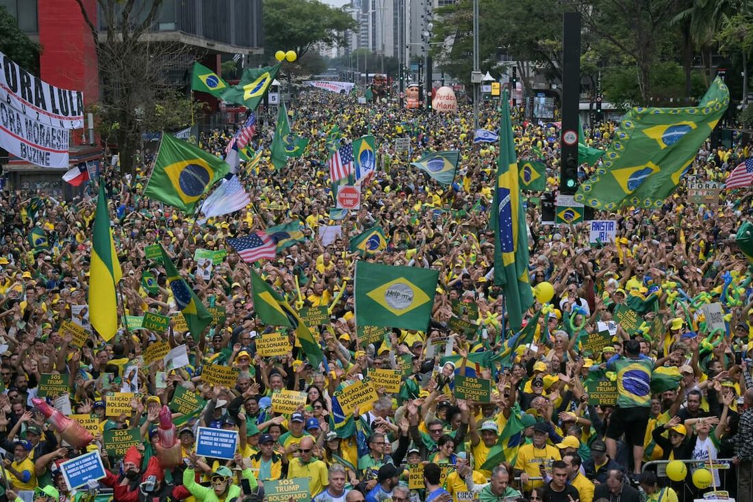 Ato em defesa do ex-presidente Jair Bolsonaro em São Paulo 